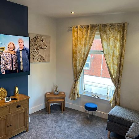 Luxury 2 Bed Apartment Great Location Stoke-on-Trent 외부 사진