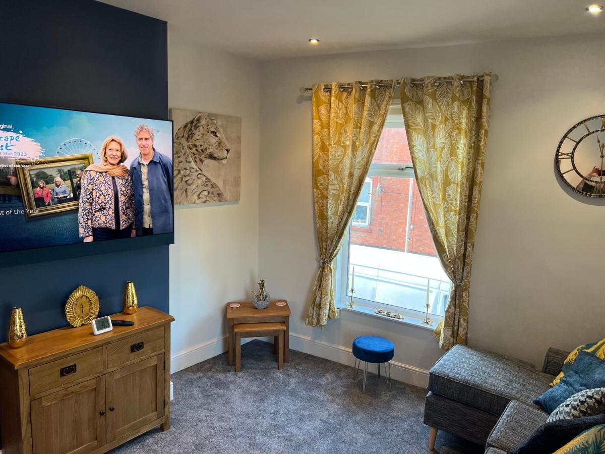 Luxury 2 Bed Apartment Great Location Stoke-on-Trent 외부 사진