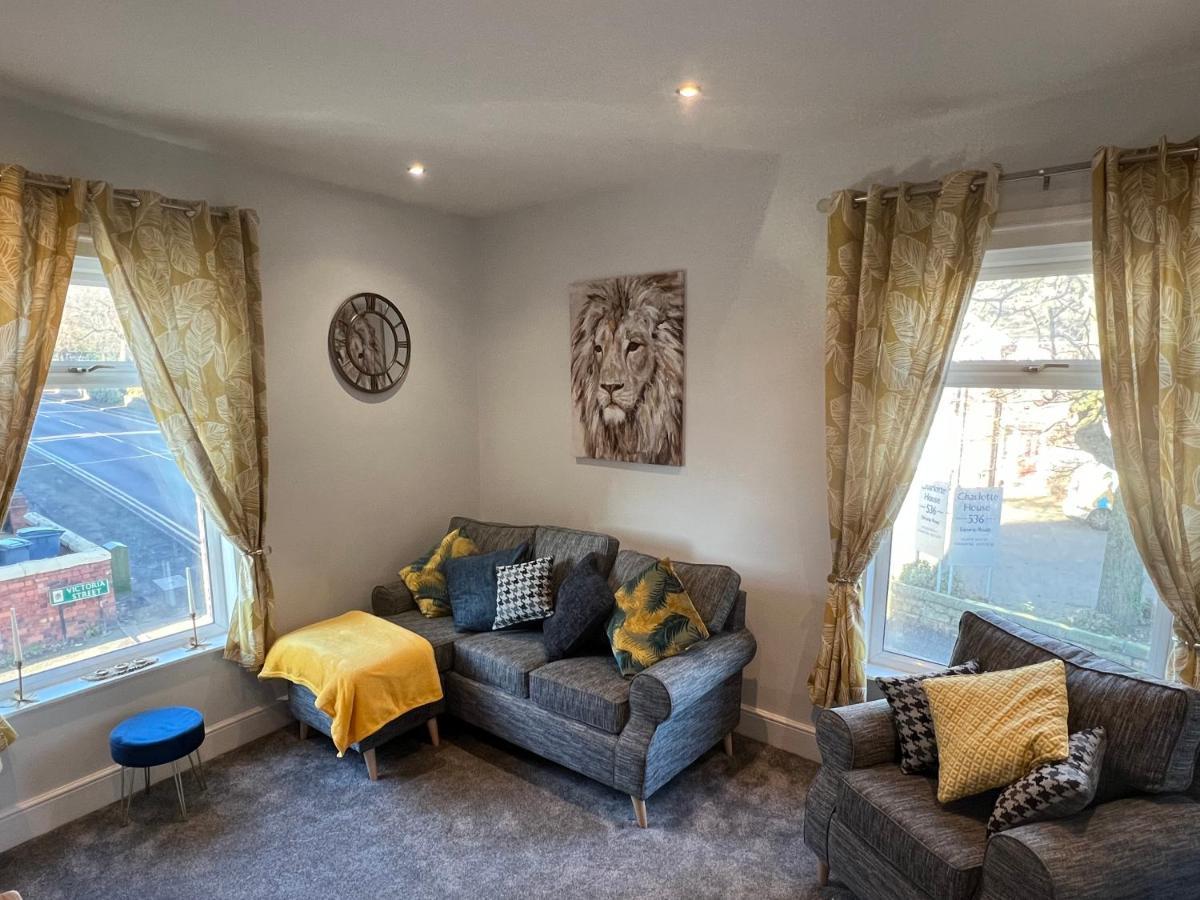 Luxury 2 Bed Apartment Great Location Stoke-on-Trent 외부 사진